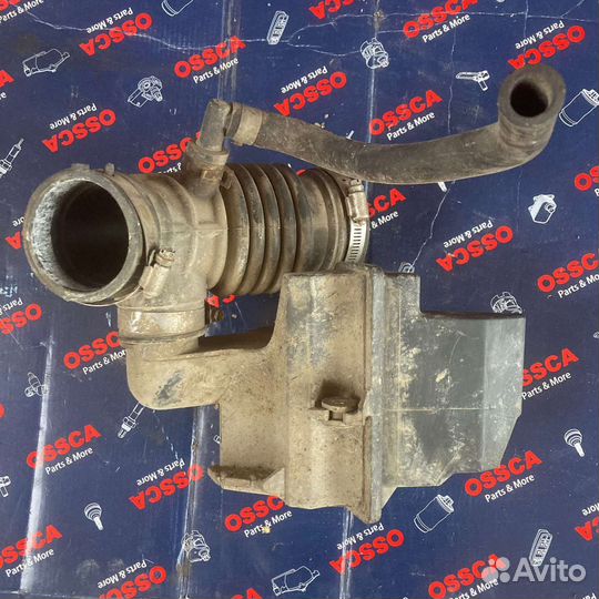 Резонатор воздушного фильтра Nissan Almera N16