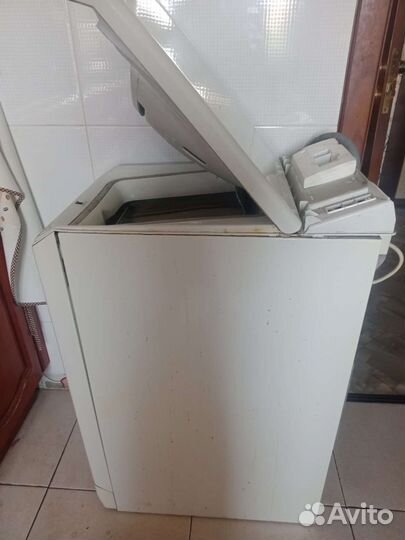Стиральная машина Ariston