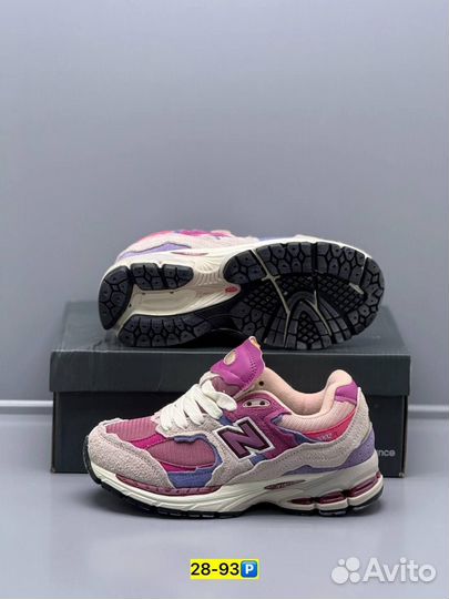 Кроссовки New Balance 2002R (Арт.31692)