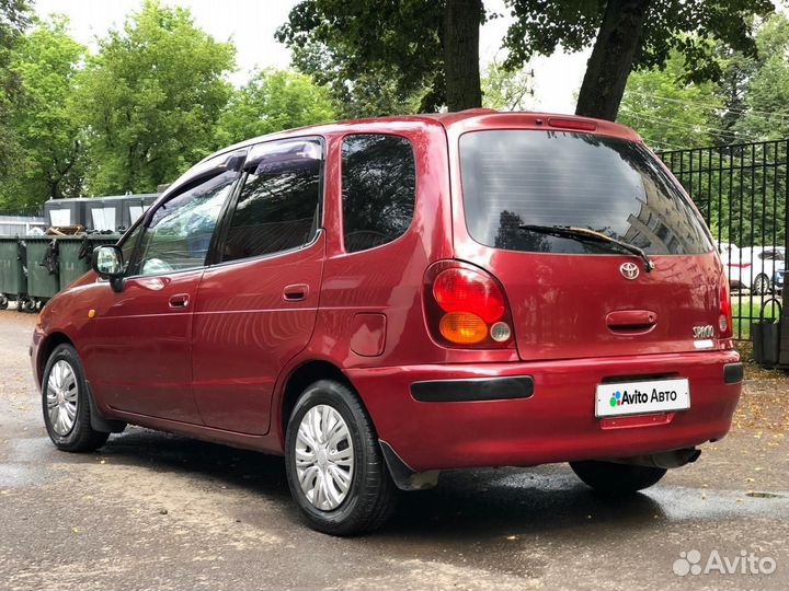 Toyota Corolla Spacio 1.6 AT, 1997, 299 999 км