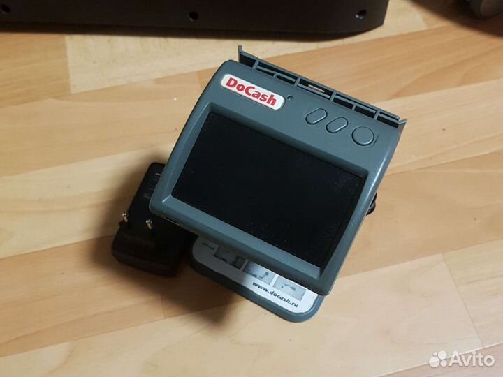 Детектор банкнот