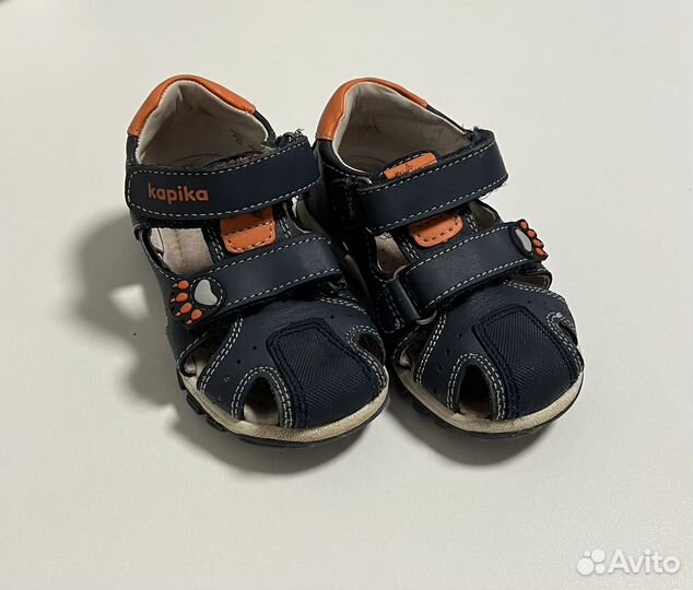 Сандали на мальчика 23