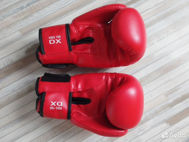 Боксерские перчатки 10 oz