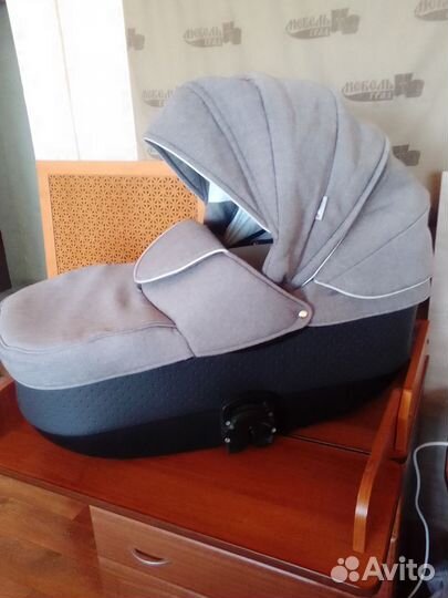 Коляска (люлька, без шасси)