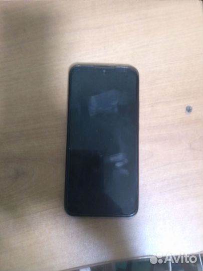 Xiaomi Mi 9, 4/64 ГБ