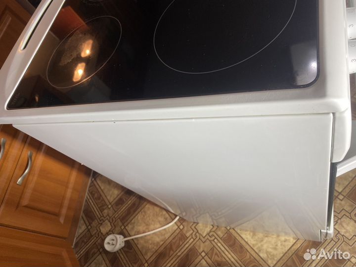 Плита электрическая стеклокерамика Hansa