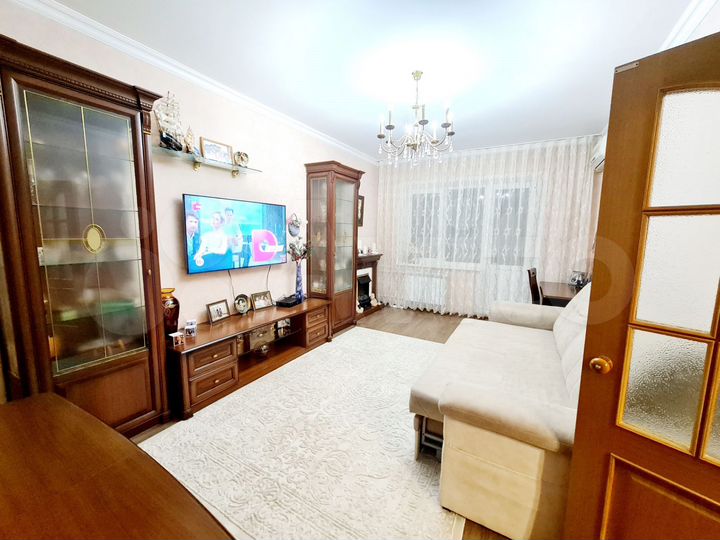 2-к. квартира, 64,3 м², 8/9 эт.