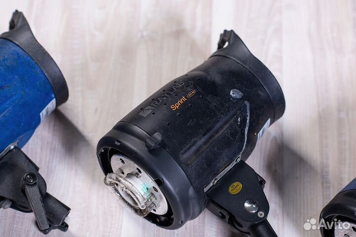 Студийная вспышка raylab