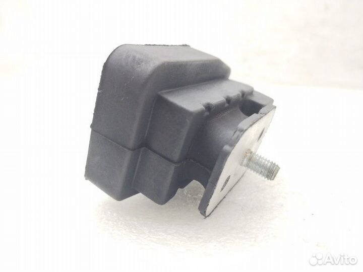 Подушка АКПП Bmw 5-Series E60 2.5 2007