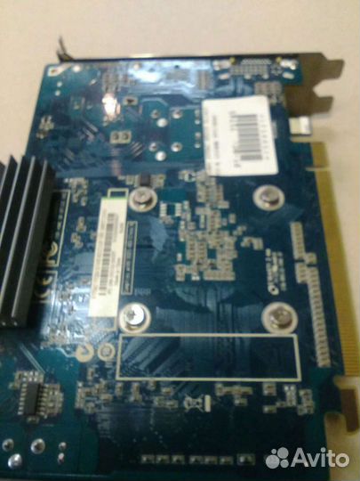 Видеокарта zotac PSI-E память-1 Gb, шина -128Mbit