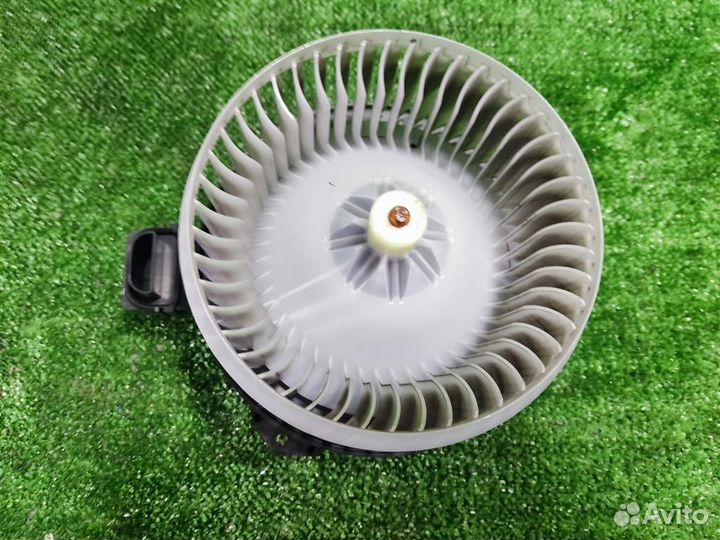 Моторчик печки Honda Civic 4D (FD) 2009