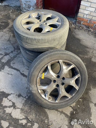Bridgestone Dueler H/L 235/55 R19