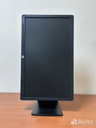 Монитор для компьютера HP