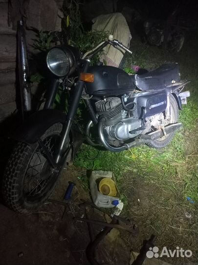 Продам мотоцикл восход 2