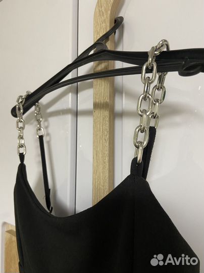 Маленькое черное платье 42