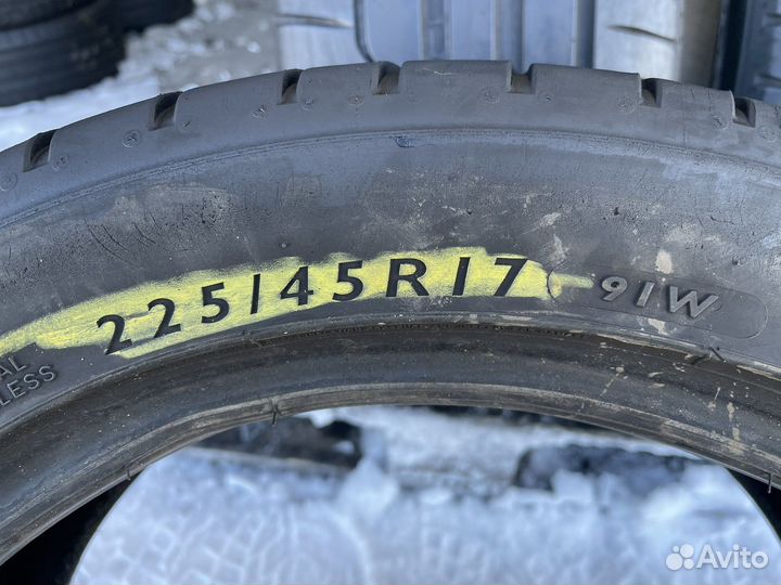 Dunlop Sport Maxx RT 225/45 R17