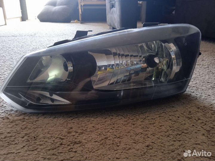 Фара Volkswagen Polo 5 2009 передняя левая (новый)