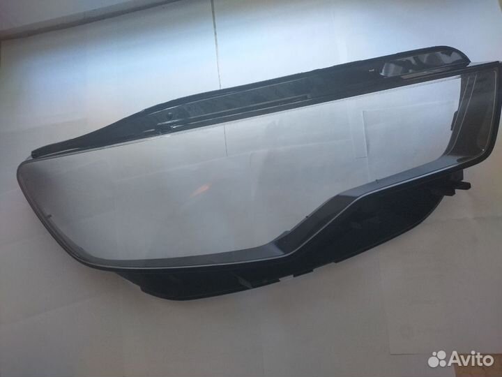 Стекло фары правое Ауди А6 С7 2011-2014