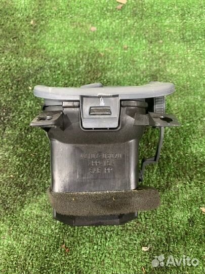 Дефлектор воздушный Nissan Almera Classic седан