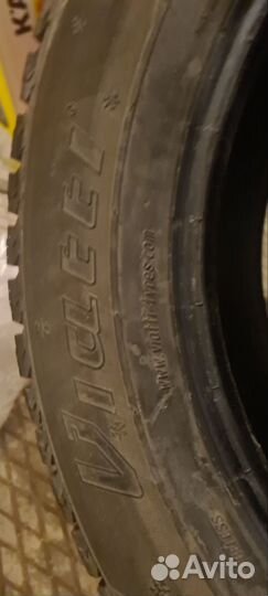 Viatti Bosco S/T V-526 235/60 R18 104T