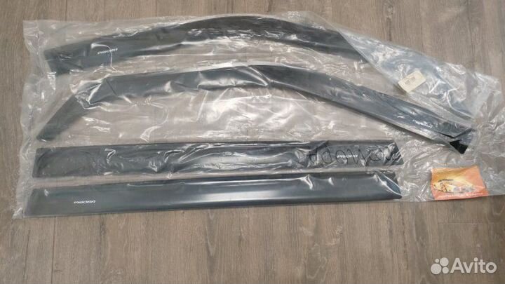 Дефлекторы окон LADA Priora