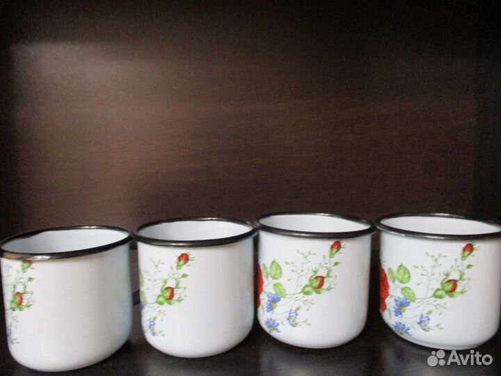 Винтажные эмалированые кружки