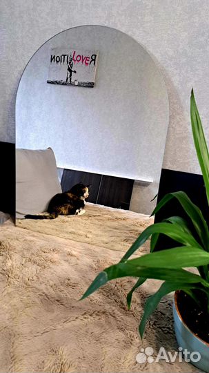 Зеркало настенное