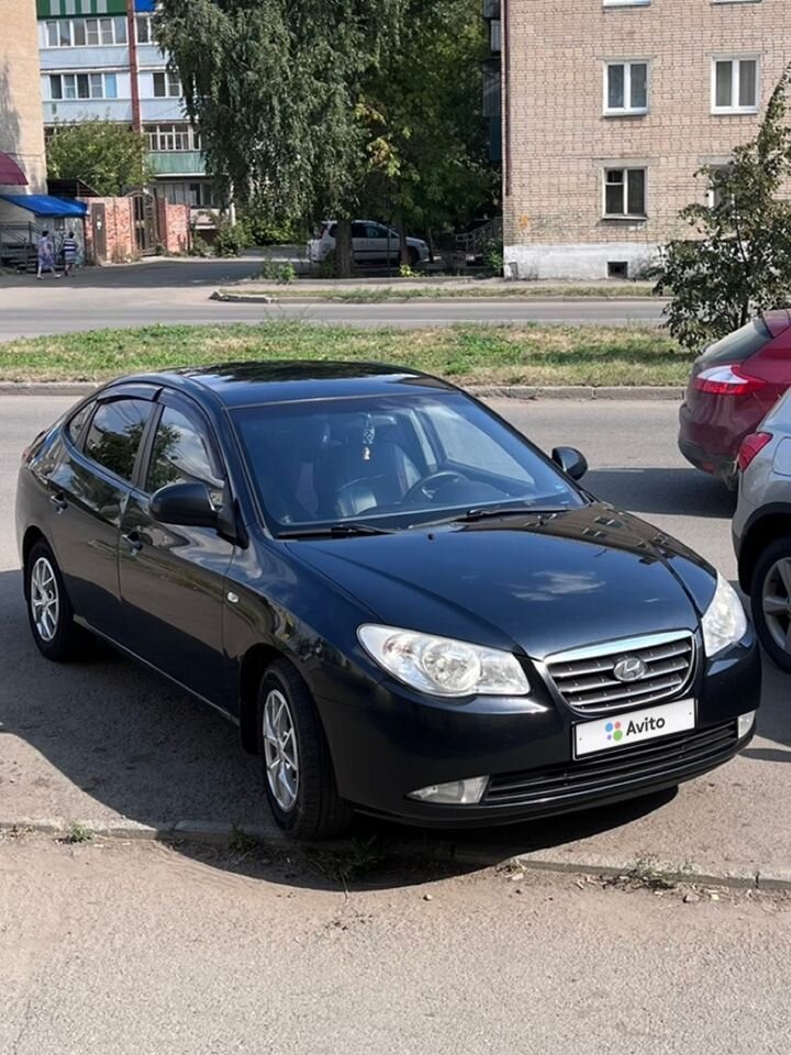 Hyundai Elantra: фото владельца