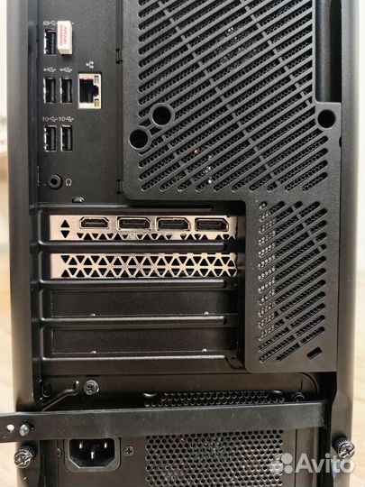 Игровой Компьютер Lenovo RX570 в стильном корпусе