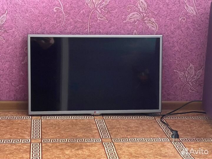 Телевизор LED 32