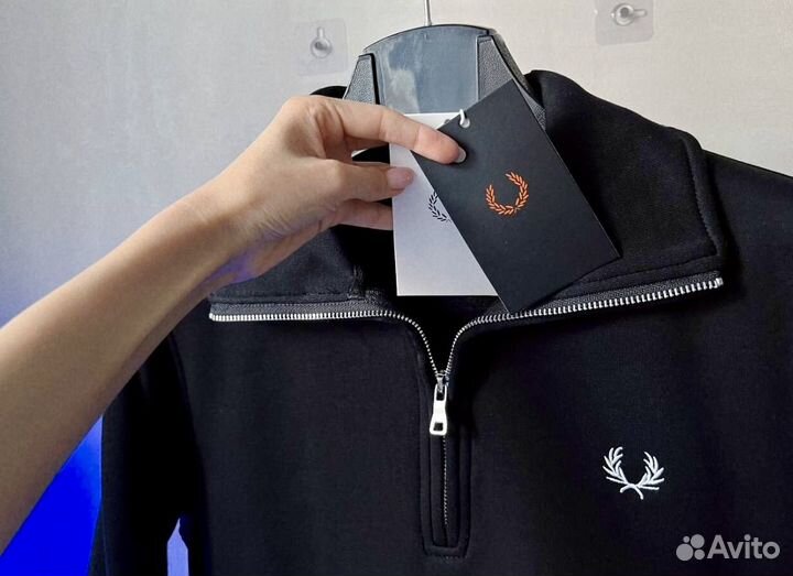 Свитшот Fred Perry