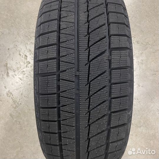 Sailun Ice Blazer Arctic EVO 245/60 R18 105H