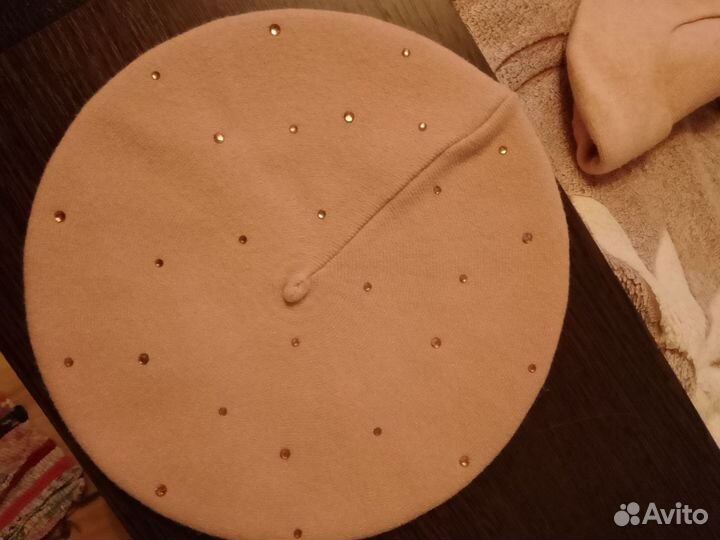 Берет женский