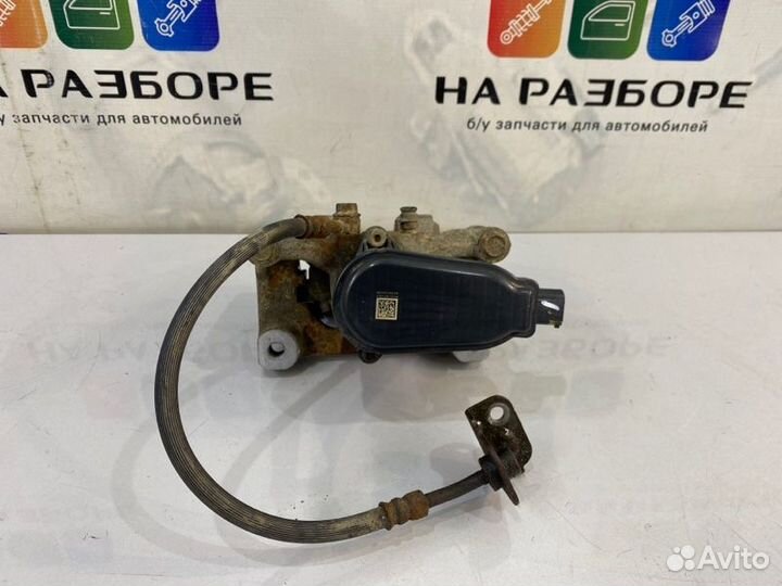 Суппорт задний левый Hyundai Santa Fe TM D4HB 2020