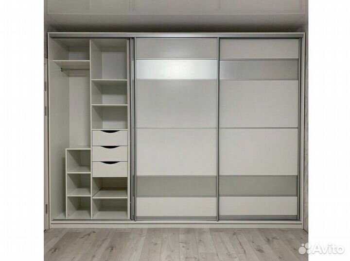 Шкаф для одежды