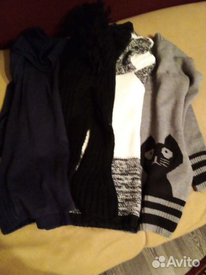 2 коробки женской одежды