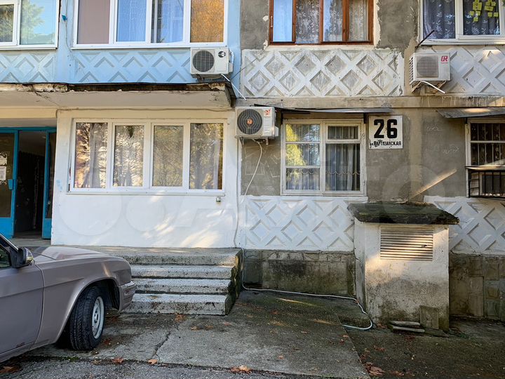 Комната 15 м² в 1-к., 2/5 эт.