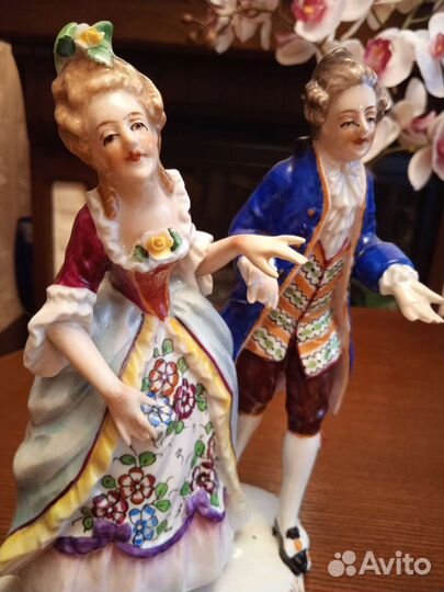 Фарфоровые статуэтки