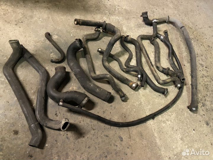 Патрубки шланги W124 M103 3.0 оригинал