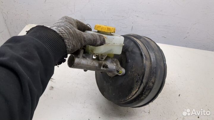 Цилиндр тормозной главный Subaru Forester (S10), 2000