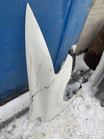 Honda civic 4D крыло переднее правое