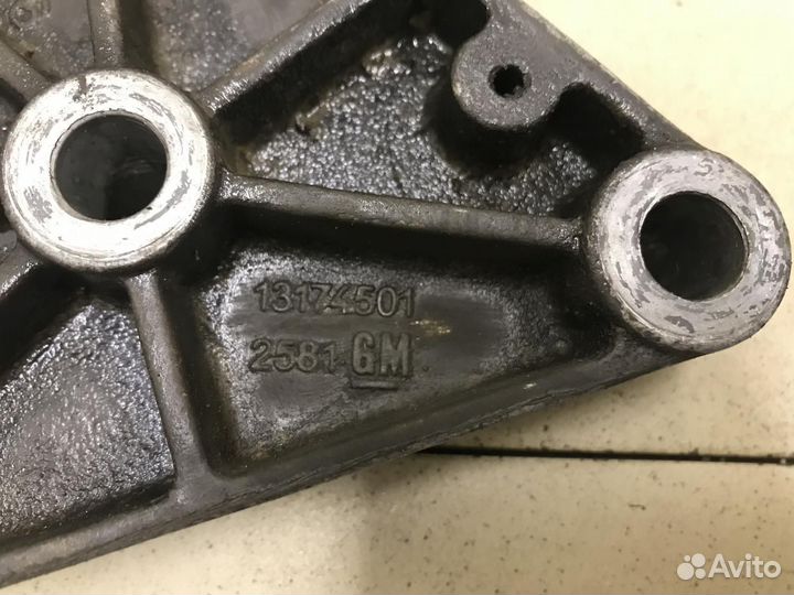 Кронштейн опоры двигателя Astra H / Family 2004-20