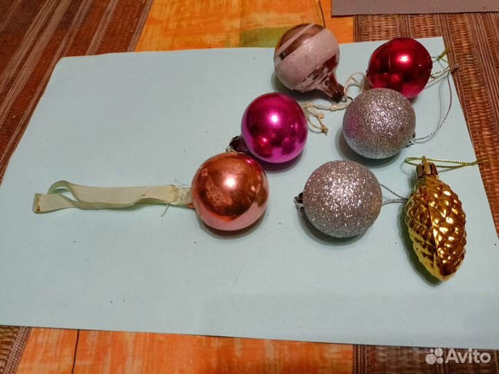 Елочные игрушки