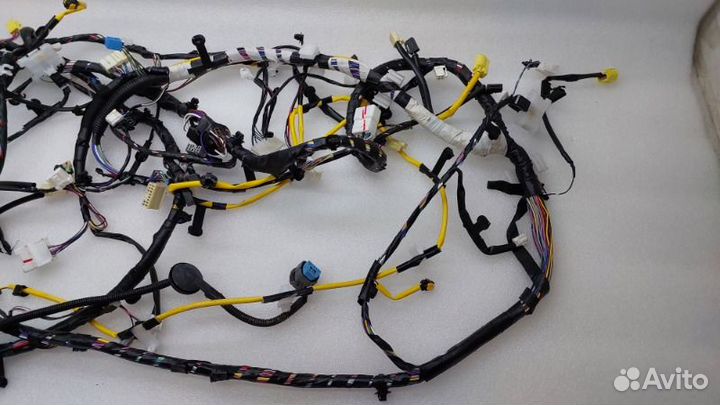 Проводка салона Mitsubishi Outlander GF2W 4B11