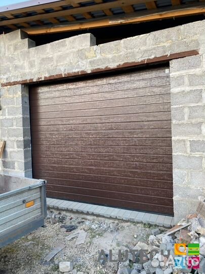 Ворота гаражные alutech