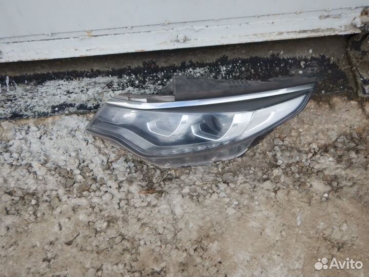 Фара левая Kia Optima JF