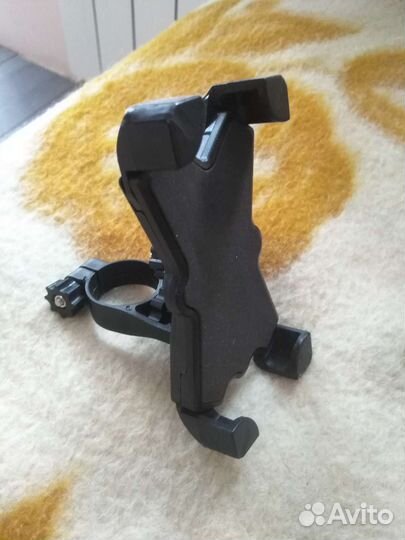 Держатель для телефона на руль