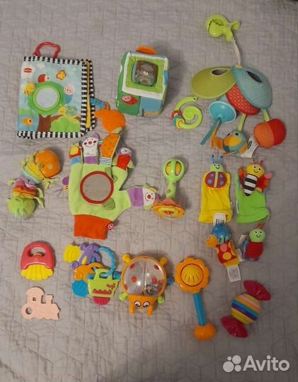 Развивающие игрушки Tiny love, Playgro и др