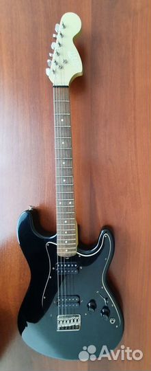 Электрогитара