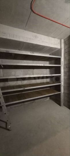 Машиноместо, 14 м²